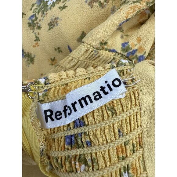 Reformation Yellow Floral Dress 2P Worn by Taylor Swift in First TikTok - Picture 7 of 8